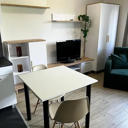 Delta Apart-house