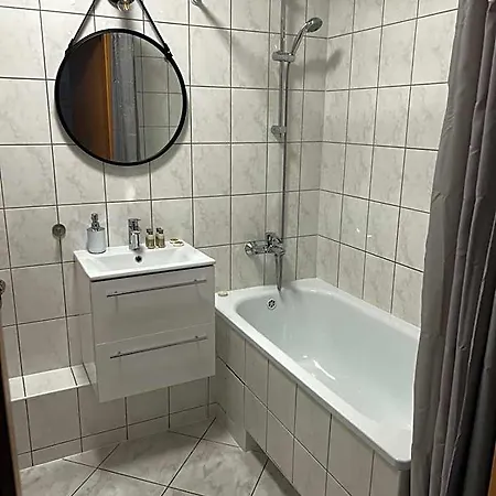 Delta Apart-house Apartmanhotel