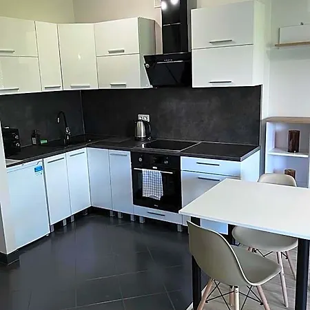 Delta Apart-house 3* Wrocław